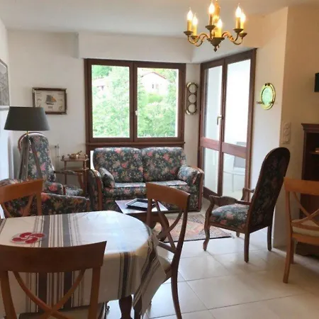 Calme A 5min De L'ocean - Parking Et Balcon Amenage - Fr-1-4-521 Apartament Saint-Jean-de-Luz